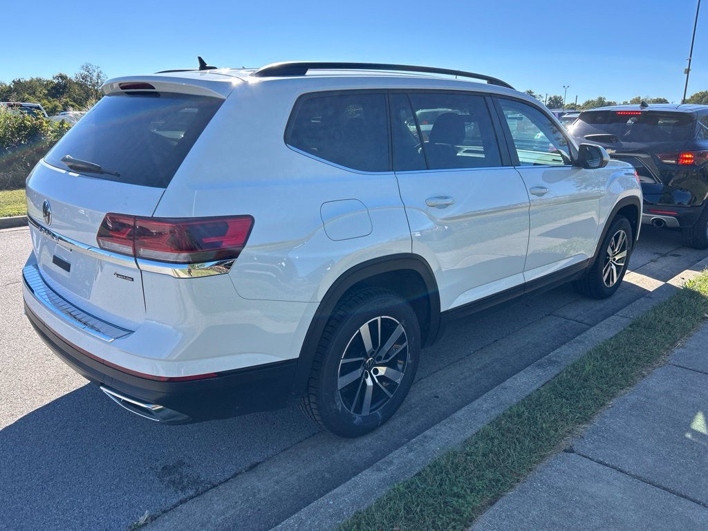 2023 Volkswagen Atlas 2.0T SE