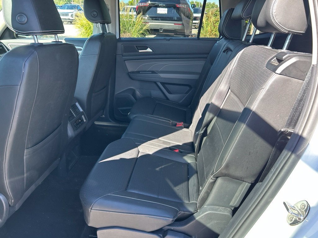 2023 Volkswagen Atlas 2.0T SE