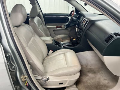 2005 Chrysler 300 300 Touring