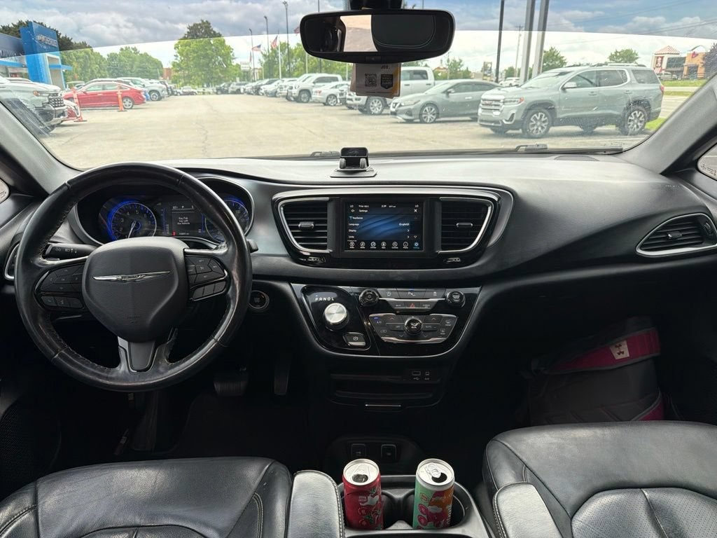 2020 Chrysler Pacifica Touring L