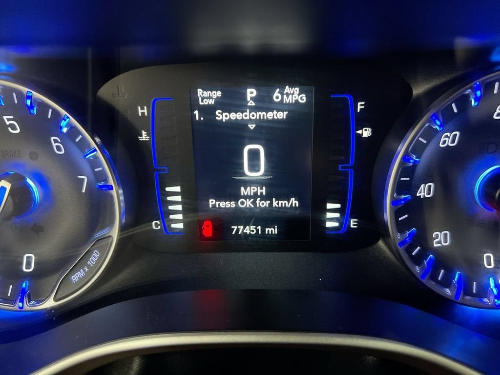 2022 Chrysler Voyager LX