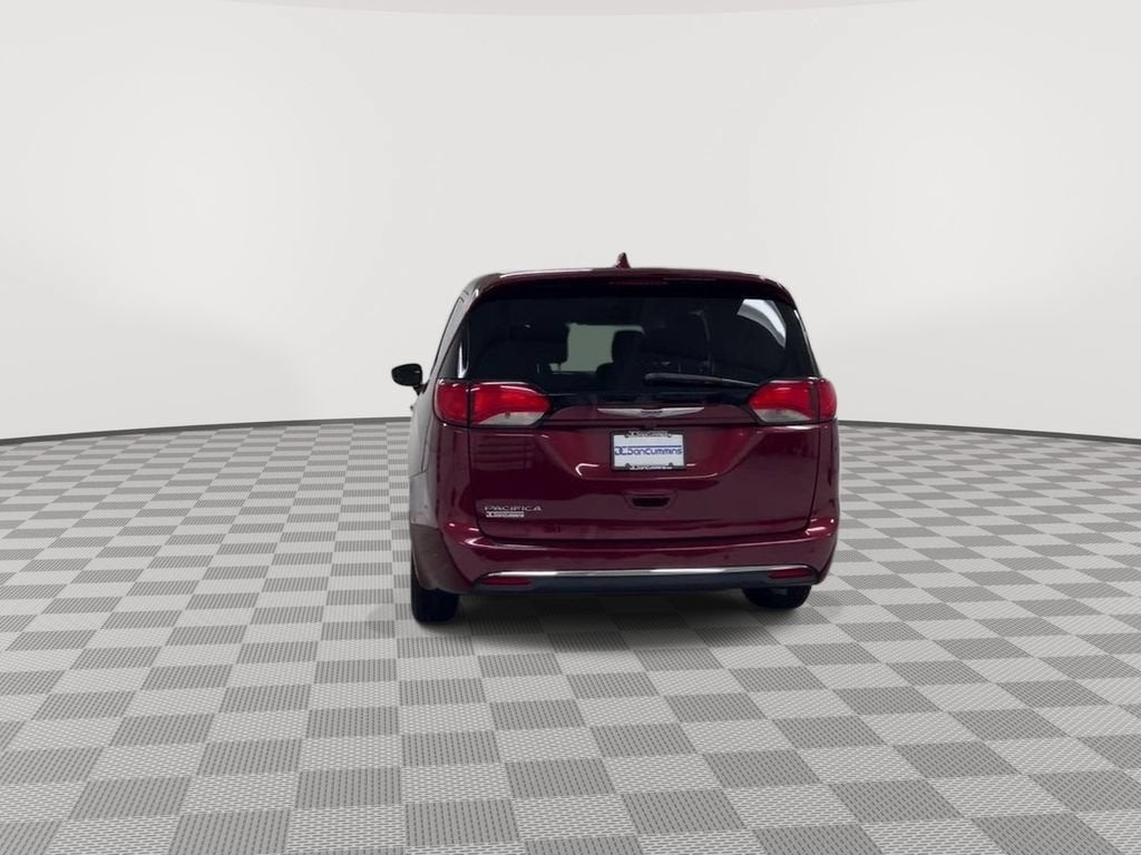 2020 Chrysler Pacifica Touring