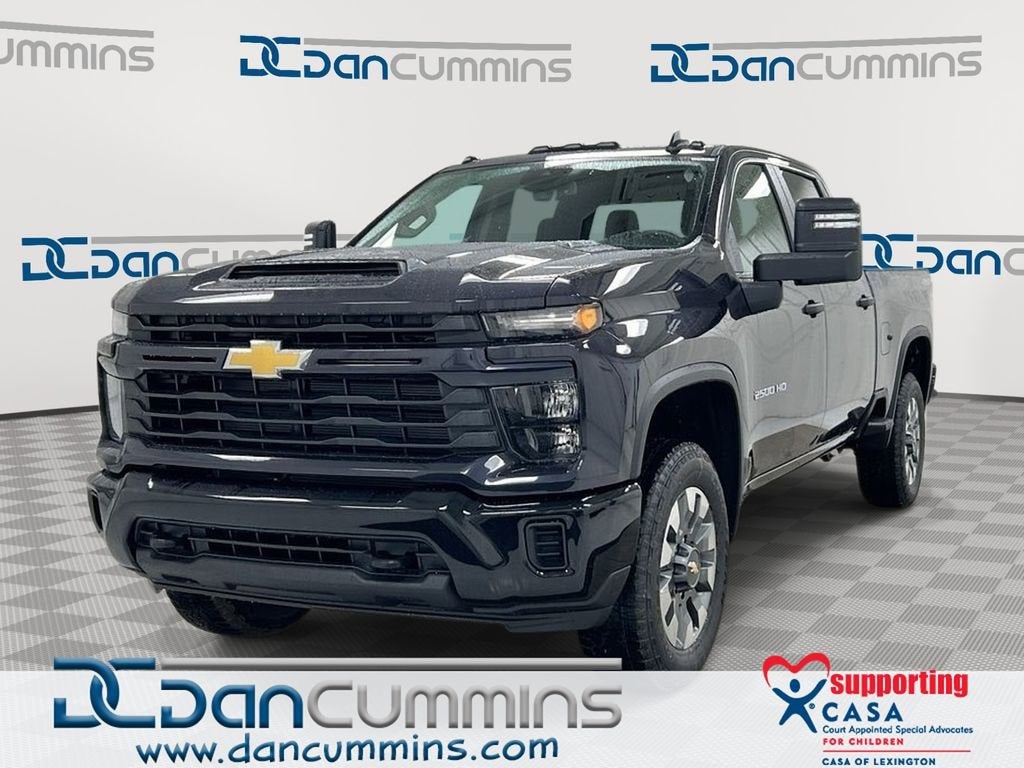 2024 Chevrolet Silverado HD Custom 4WD Crew Cab Standard Box's photo