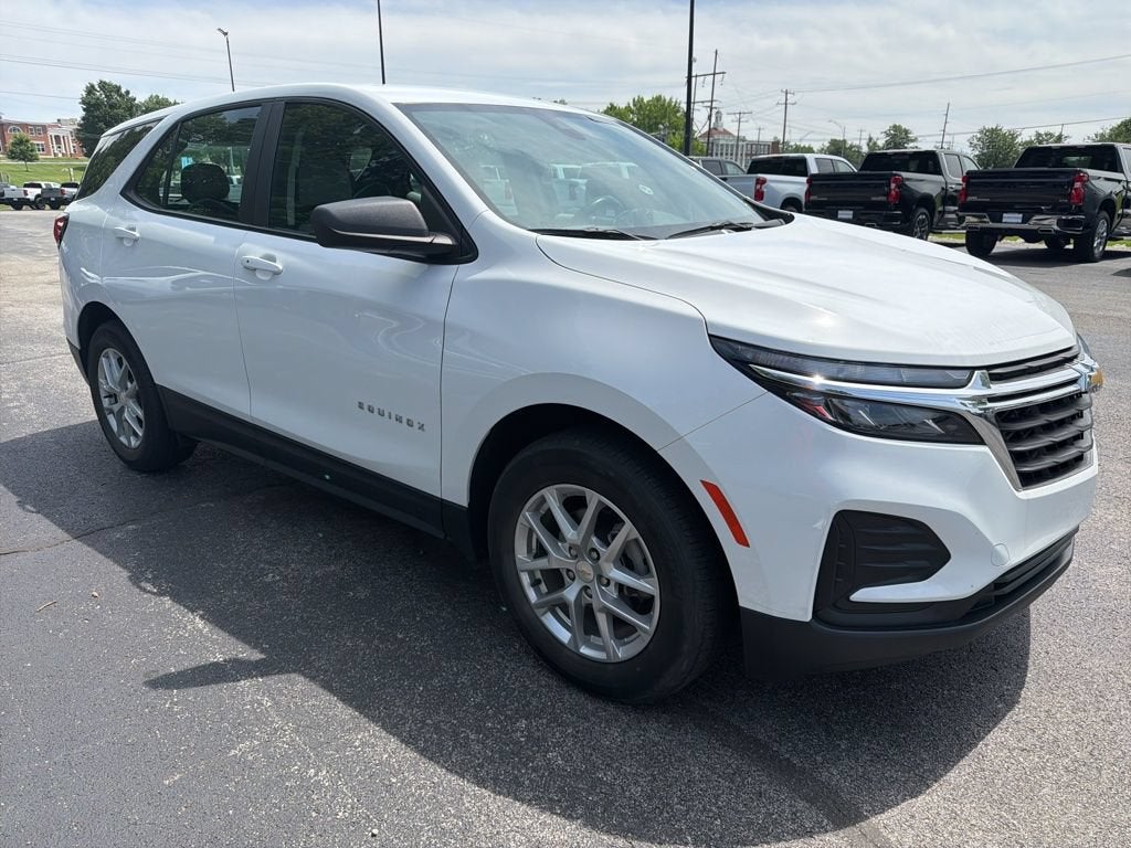 2022 Chevrolet Equinox LS