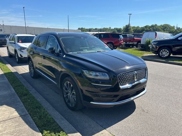 2LMPJ8KP1PBL18593