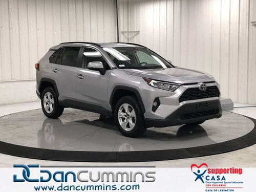 2020 Toyota RAV4 XLE