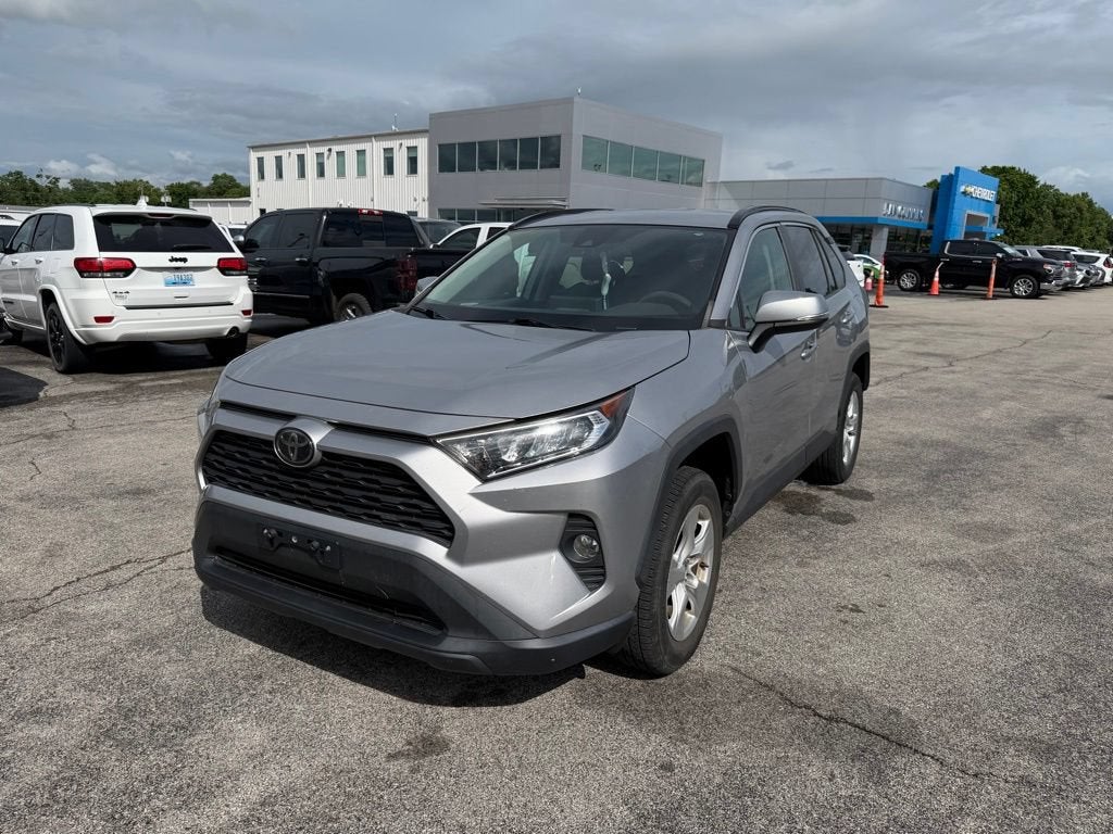 2020 Toyota RAV4 XLE