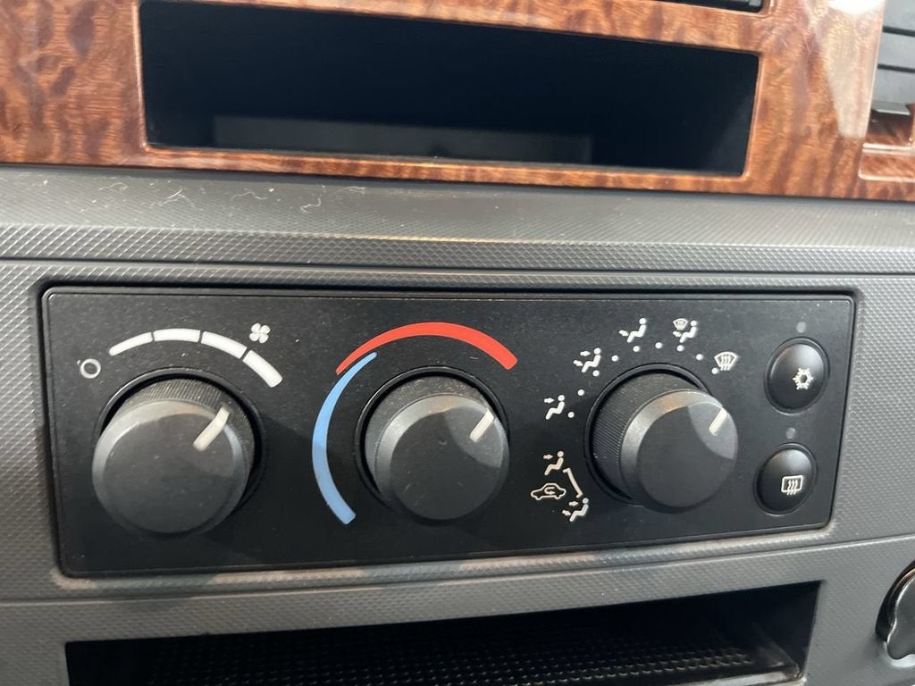 2006 Dodge Ram 2500 SLT