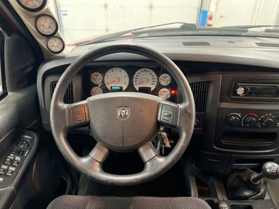 2005 Dodge Ram 2500 SLT