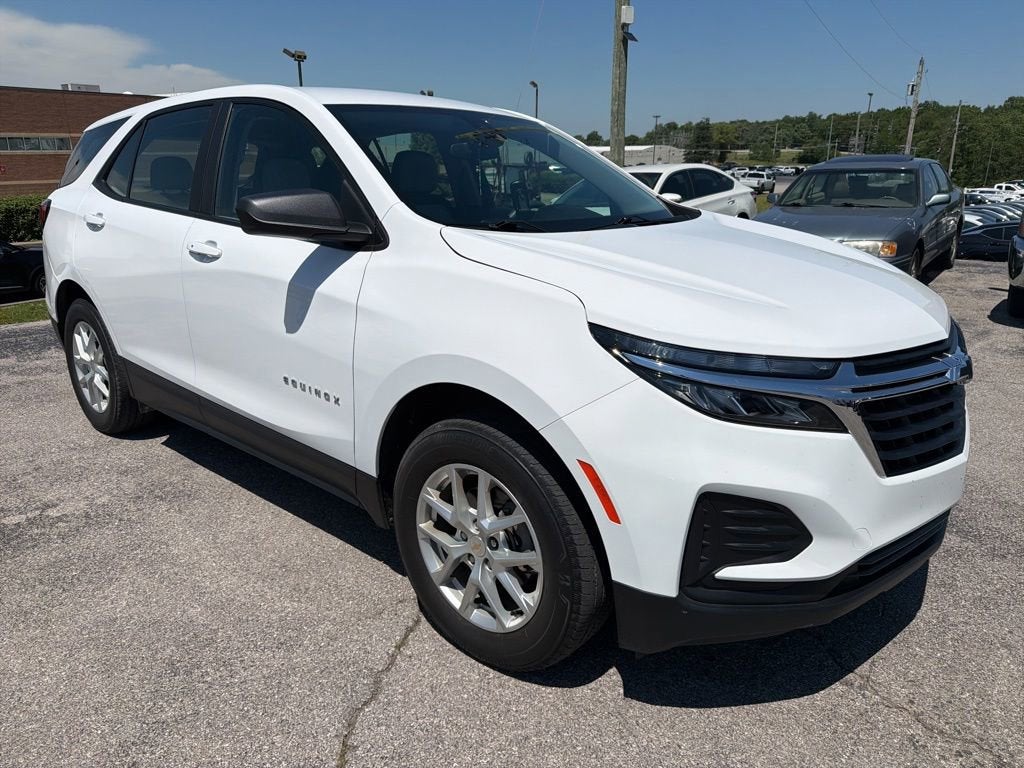 2023 Chevrolet Equinox LS