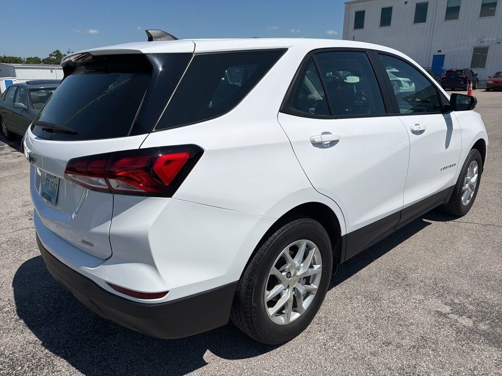 2023 Chevrolet Equinox LS