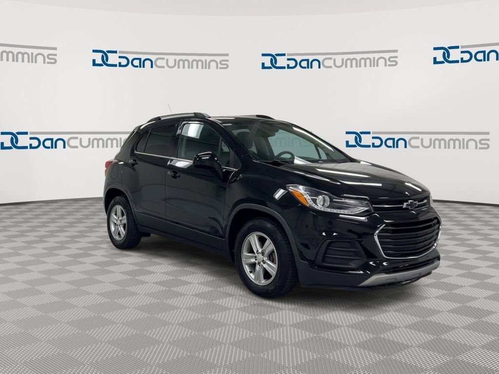 Used 2020 Chevrolet Trax LT with VIN 3GNCJLSB3LL277993 for sale in Georgetown, KY