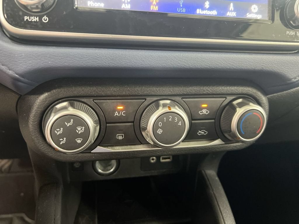 2023 Nissan Versa SV