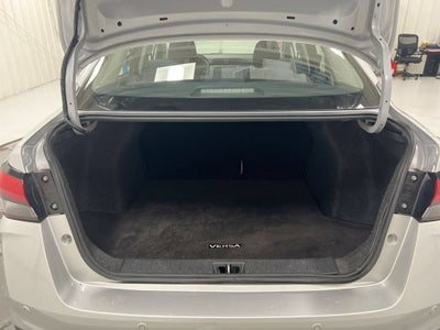 2023 Nissan Versa SV