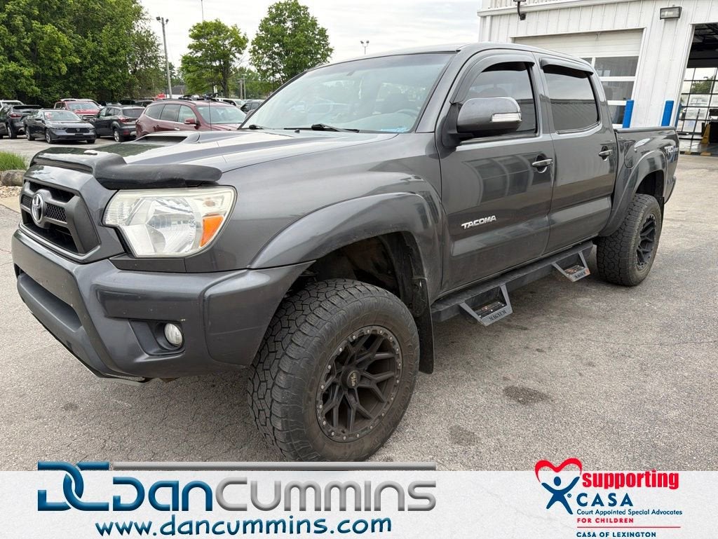2015 Toyota Tacoma 4WD Double Cab V6 AT (Natl)