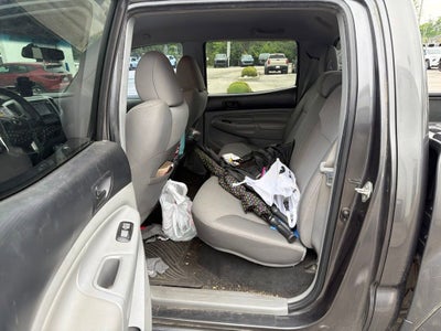 2015 Toyota Tacoma 4WD Double Cab V6 AT (Natl)