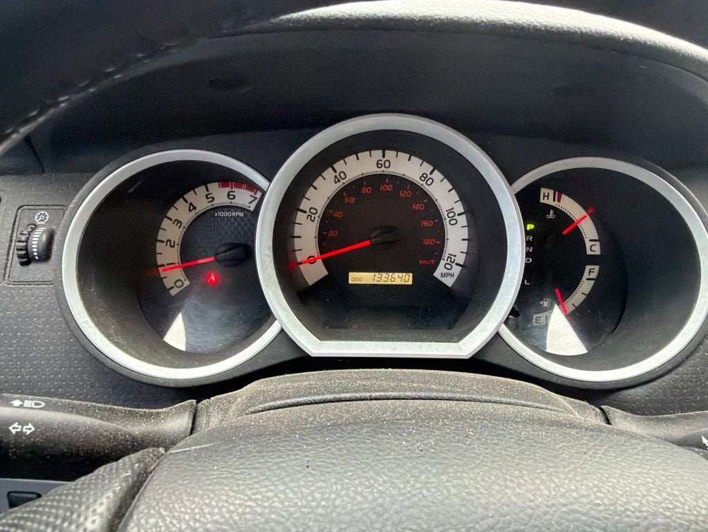 2015 Toyota Tacoma 4WD Double Cab V6 AT (Natl)