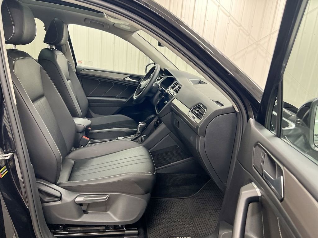 2022 Volkswagen Tiguan SE