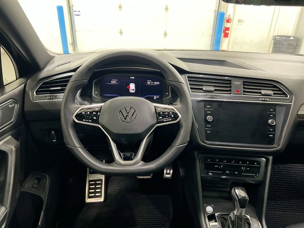 2022 Volkswagen Tiguan SEL R-Line