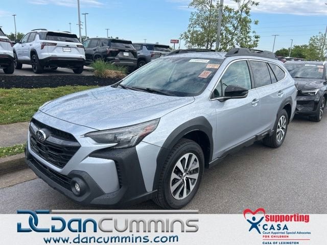 2023 Subaru Outback Premium's photo