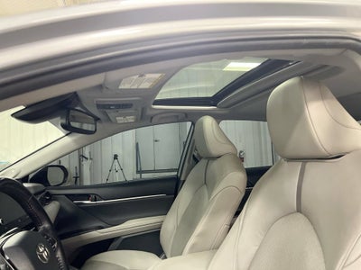 2021 Toyota Camry Hybrid XLE