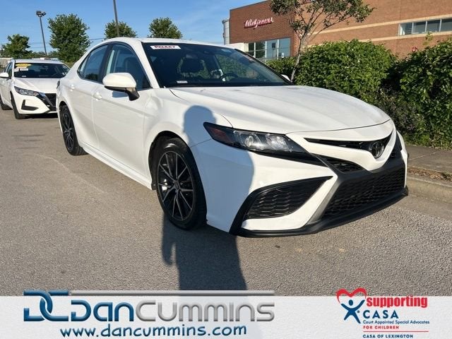 2021 Toyota Camry 2.5 Auto SE's photo