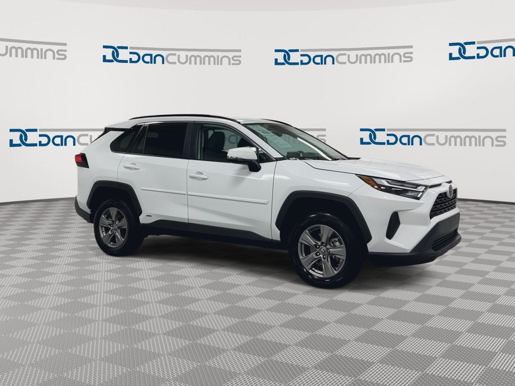 2024 Toyota RAV4 Hybrid LE