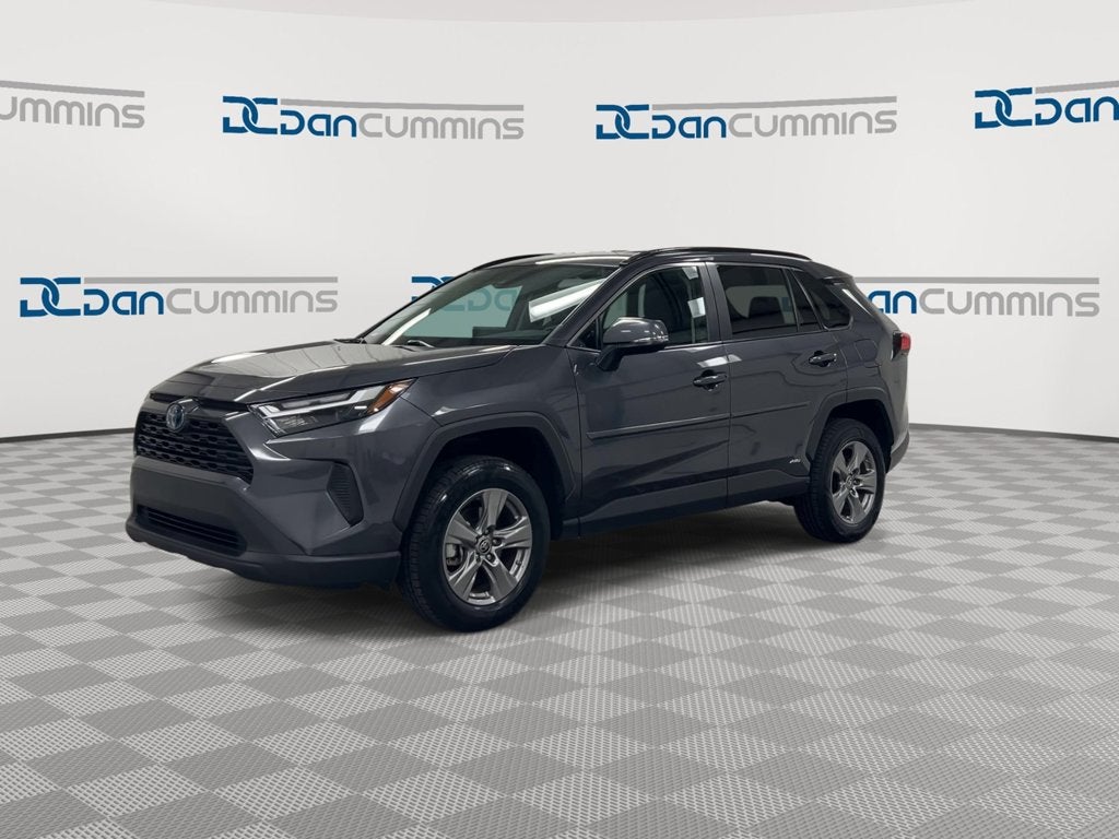2024 Toyota RAV4 Hybrid LE