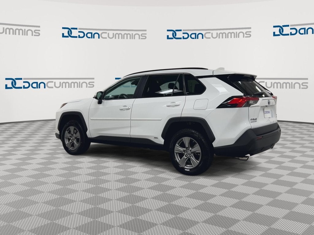2024 Toyota RAV4 Hybrid LE