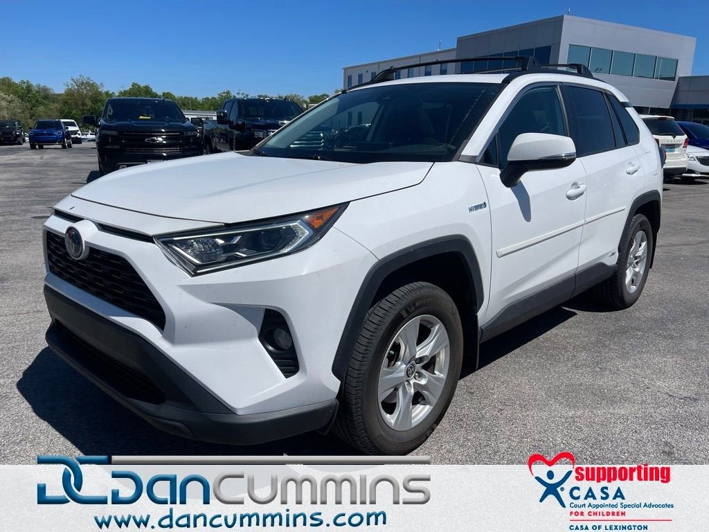 2021 Toyota RAV4 Hybrid XLE