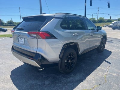 2024 Toyota RAV4 Hybrid SE