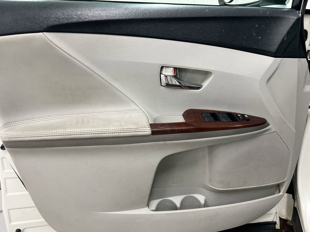 2010 Toyota Venza Base