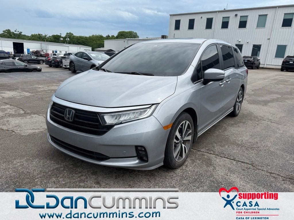 2024 Honda Odyssey Touring's photo