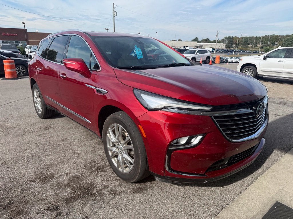 2023 Buick Enclave Essence