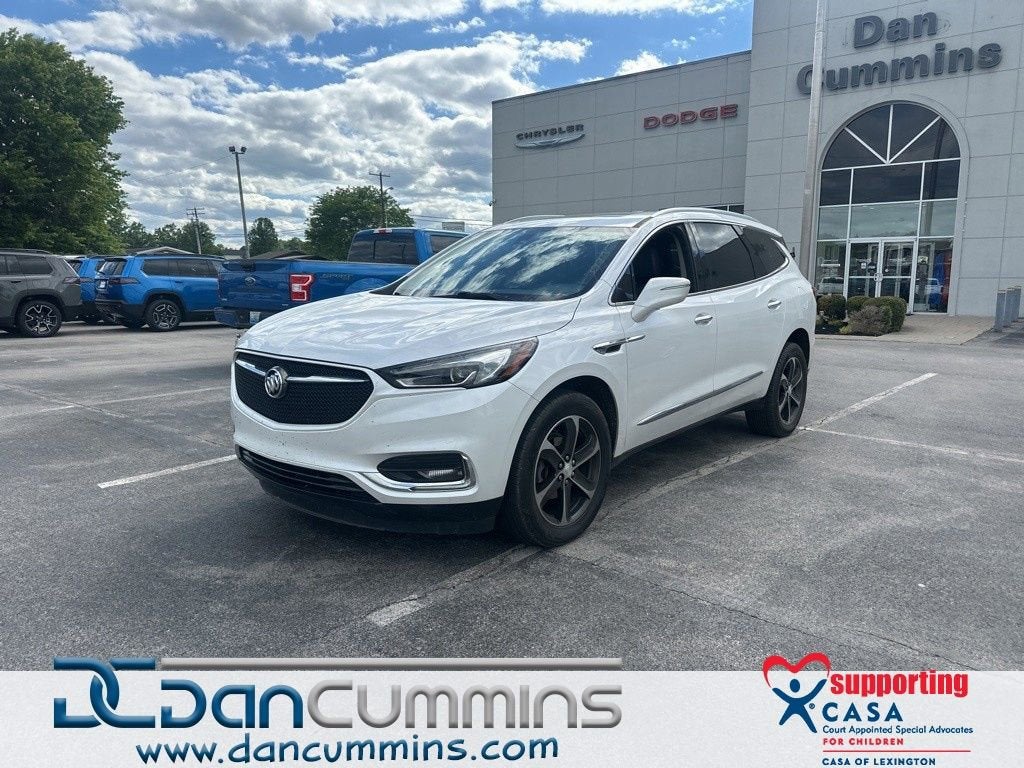 2020 Buick Enclave Essence AWD's photo