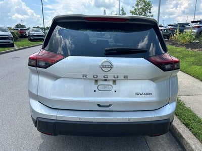 2024 Nissan Rogue SV