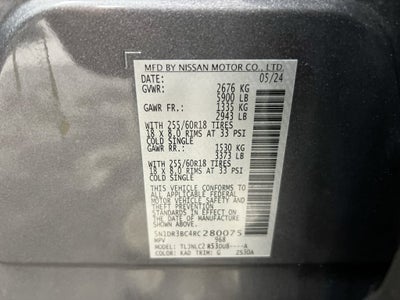 2024 Nissan Pathfinder SV