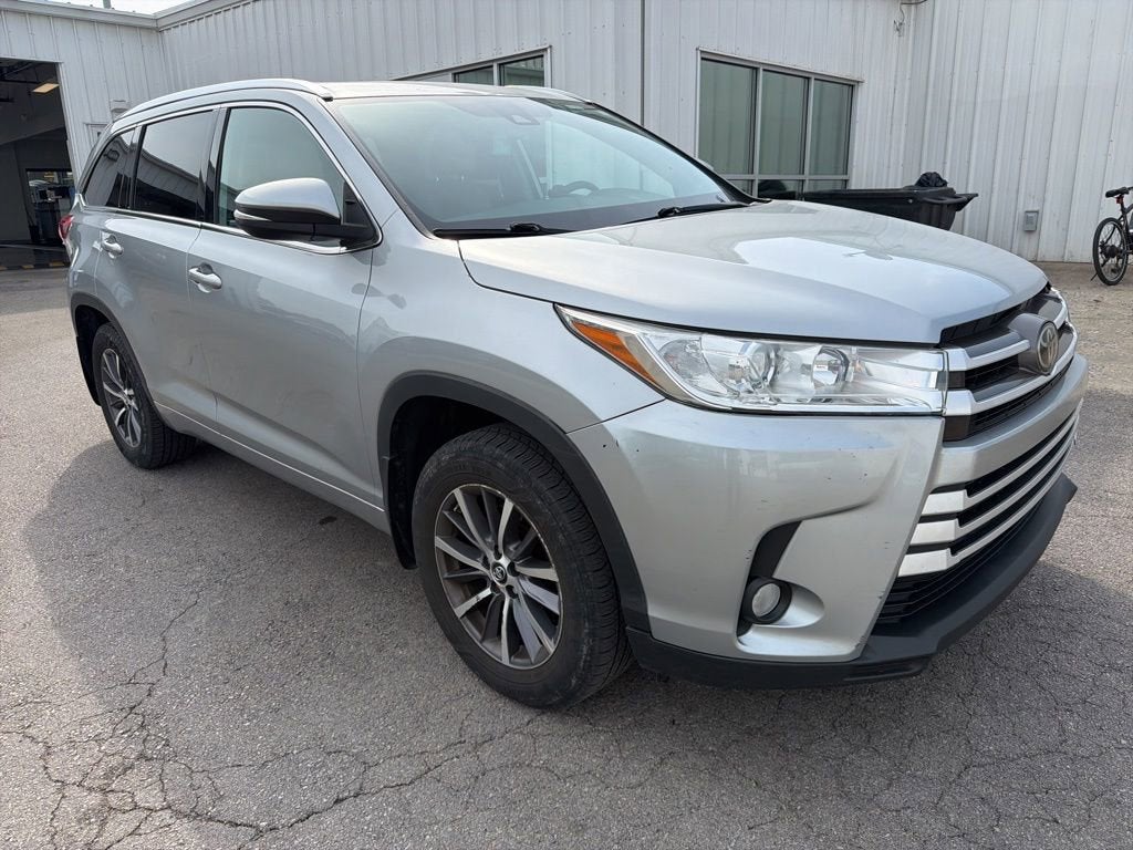 2018 Toyota Highlander SE