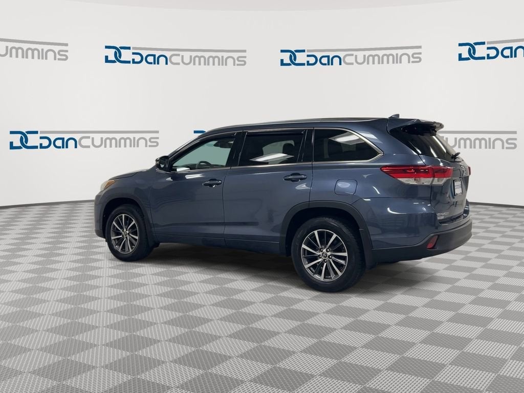 2018 Toyota Highlander SE