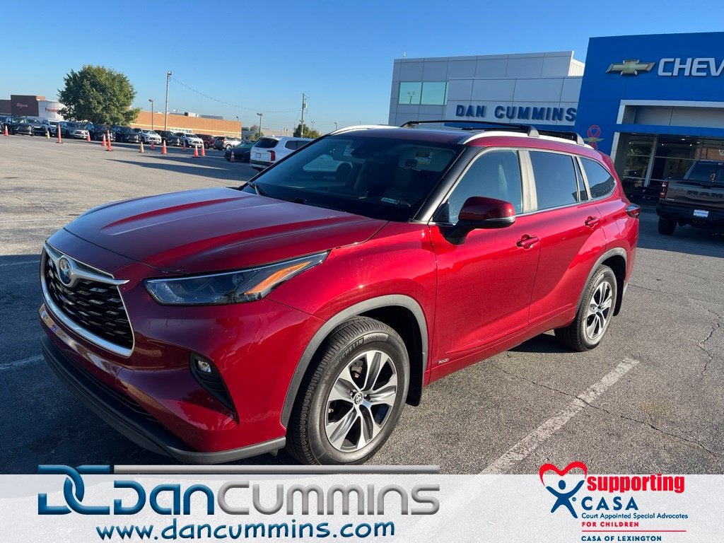 2023 Toyota Highlander Hybrid XLE