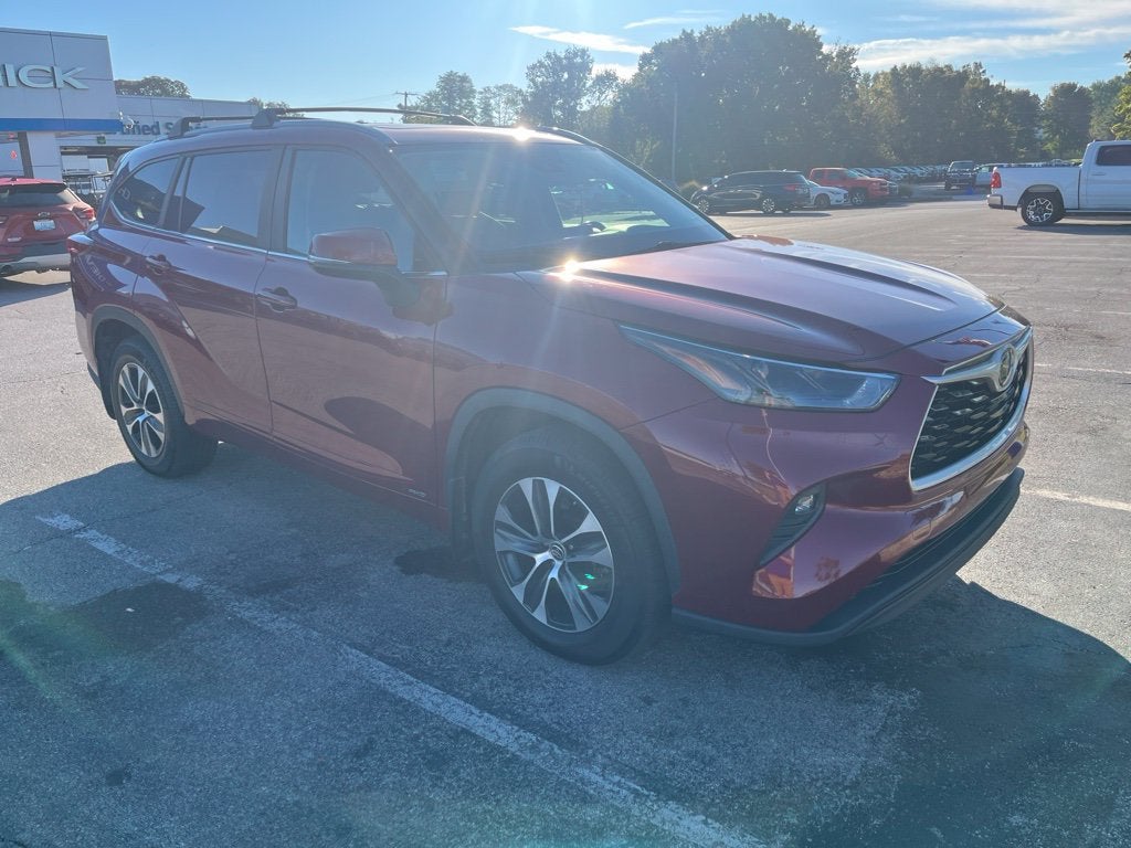 2023 Toyota Highlander Hybrid XLE