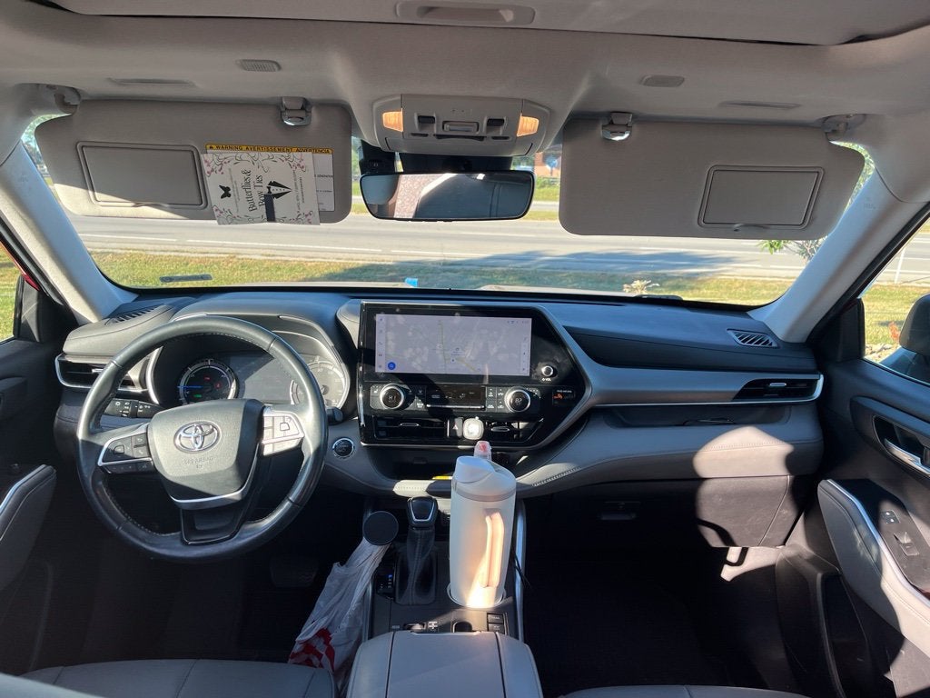 2023 Toyota Highlander Hybrid XLE
