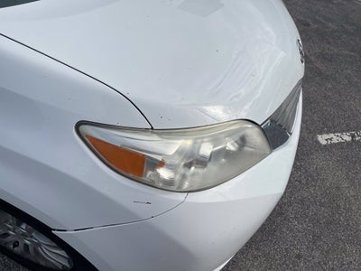 2013 Toyota Sienna XLE AAS