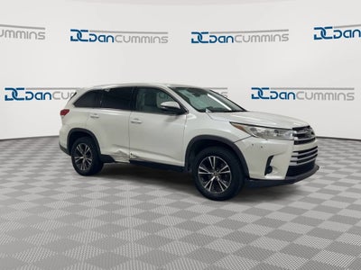 2019 Toyota Highlander LE