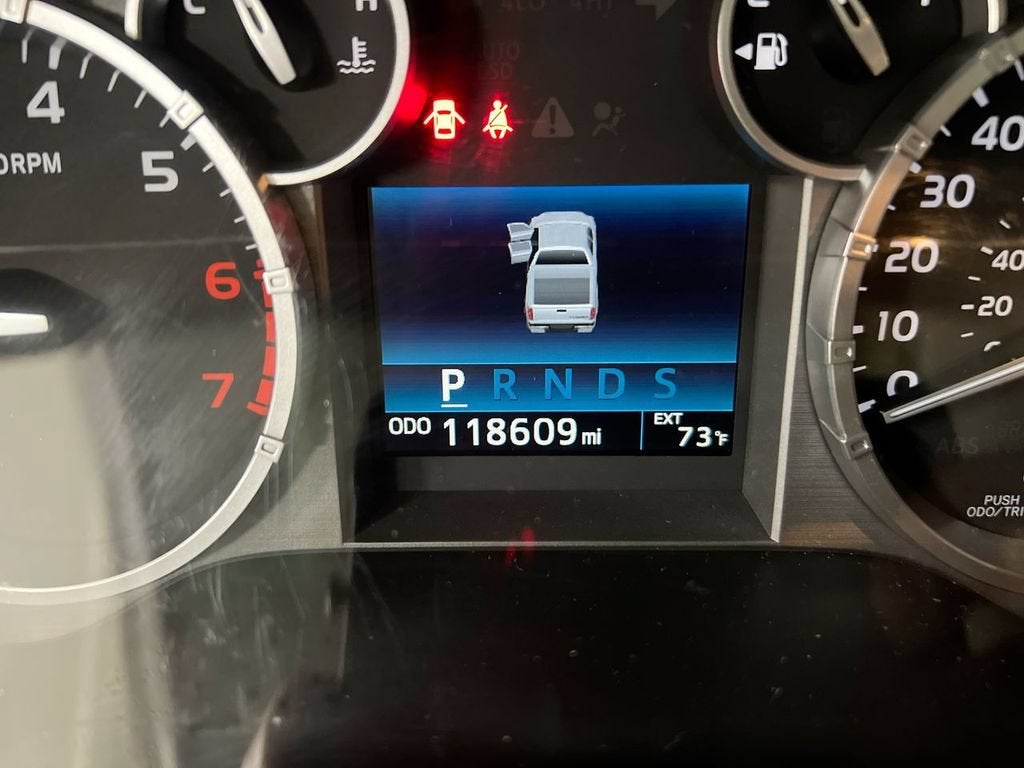 2017 Toyota Tundra 4WD Platinum