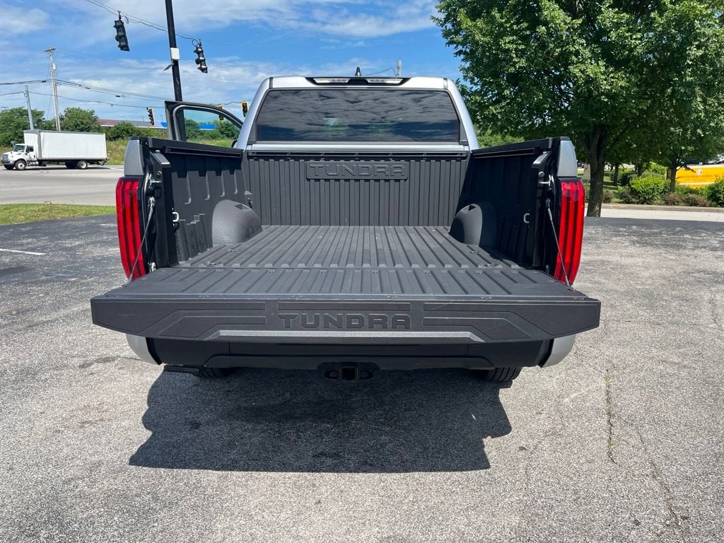 2025 Toyota Tundra 4WD SR