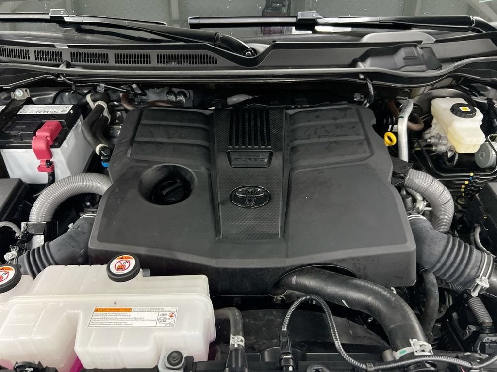 2025 Toyota Tundra 4WD SR