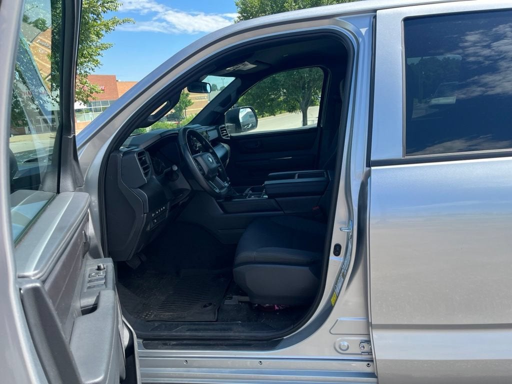 2025 Toyota Tundra 4WD SR