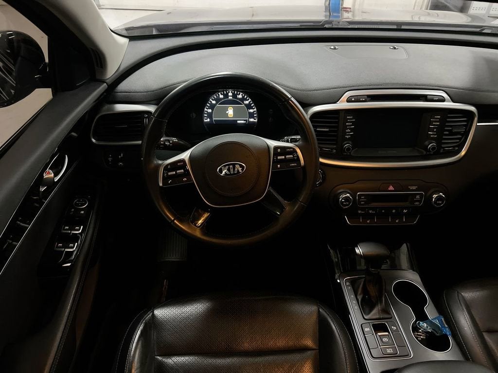 2019 Kia Sorento EX V6