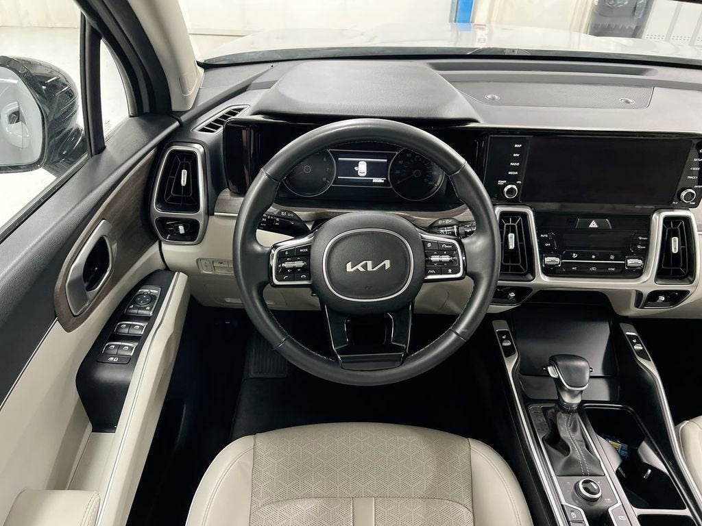 2023 Kia Sorento X-Line EX